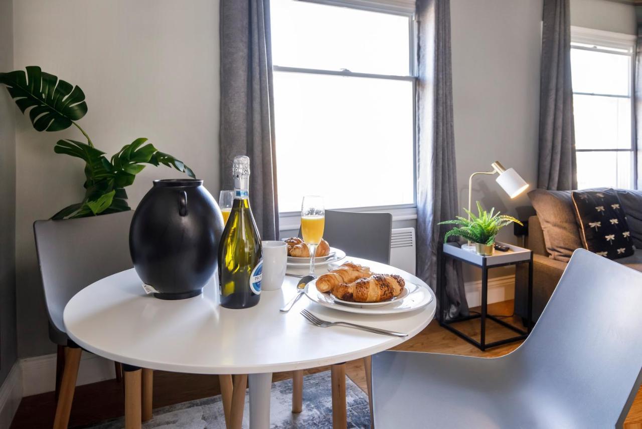 Bateman, Modern City Centre Apartment Sleeps 6 York Exteriör bild